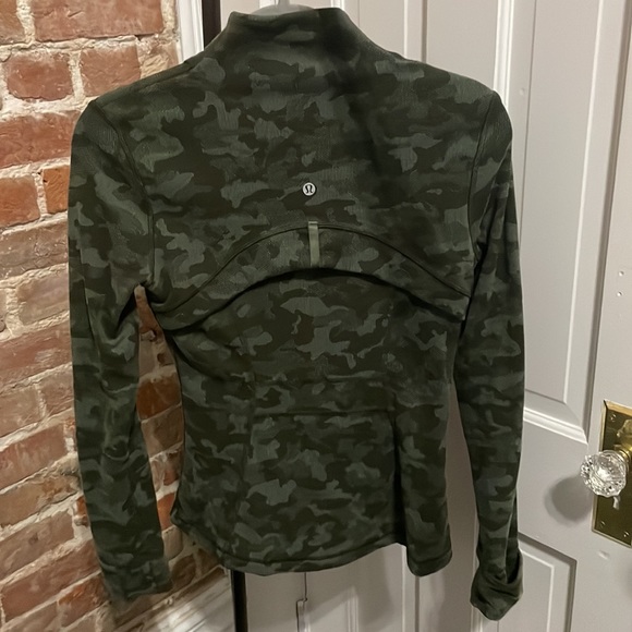 Lululemon Define Jacket - Picture 2 of 2